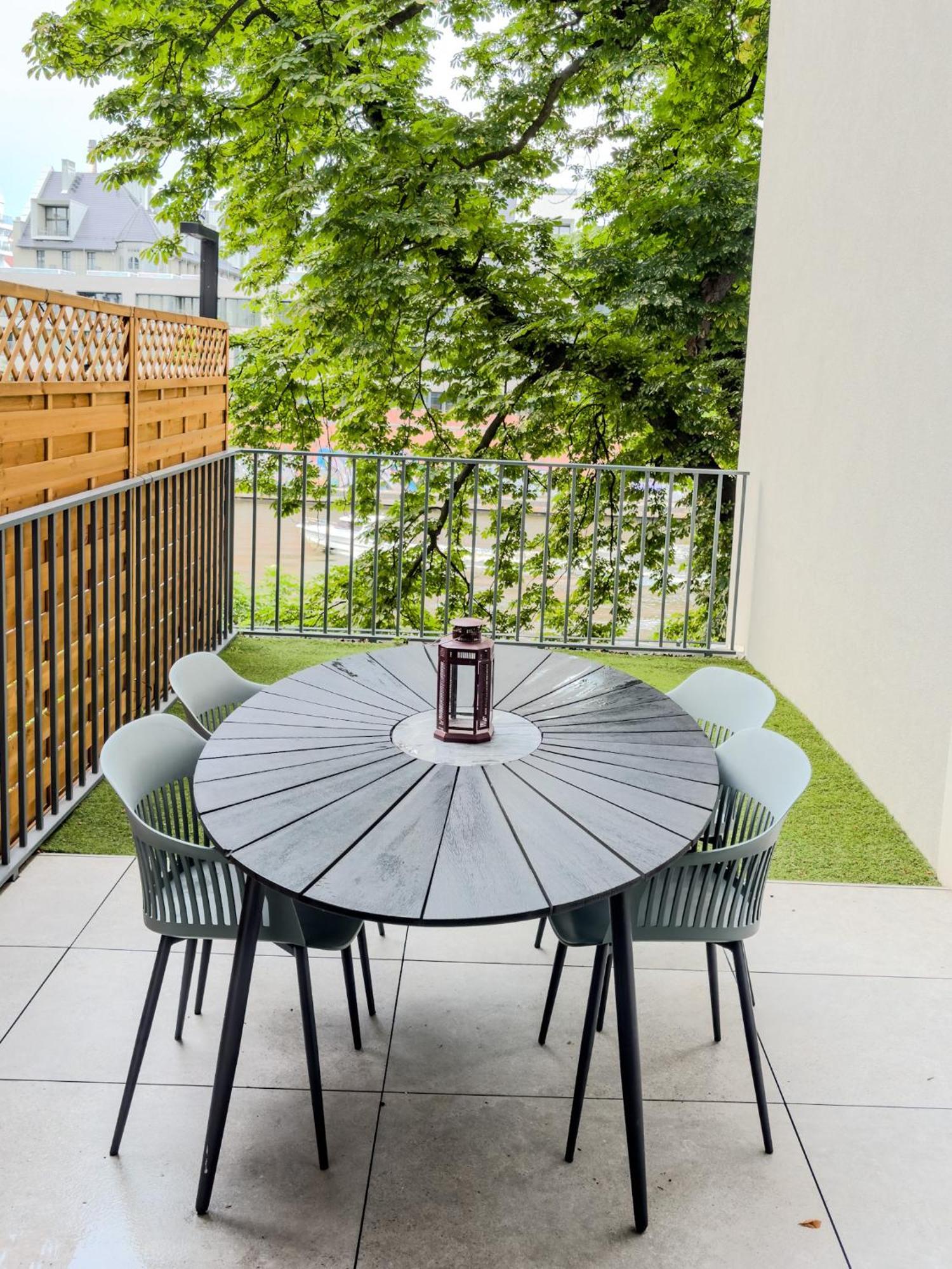 Up'Arts Apartment Wroclaw Bagian luar foto